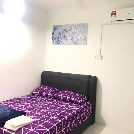 Chempaka Homestay Seri Iskandar Extérieur photo